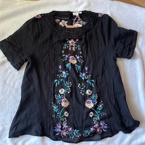 Sheer floral lightweight top